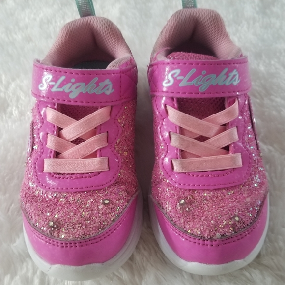 skechers pink sneakers